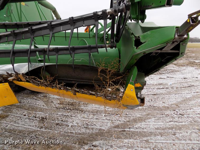 image for item DB9016 2002 John Deere 930F flex head