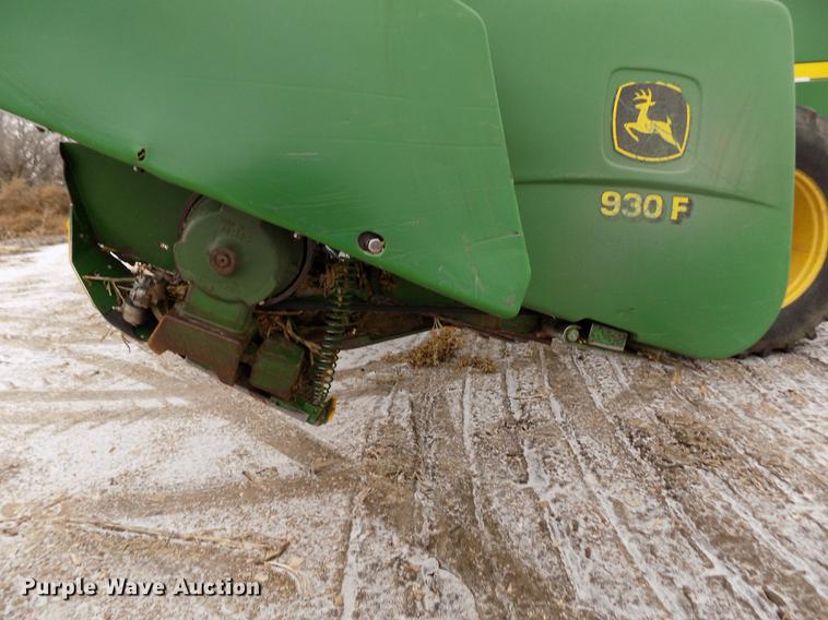 image for item DB9016 2002 John Deere 930F flex head