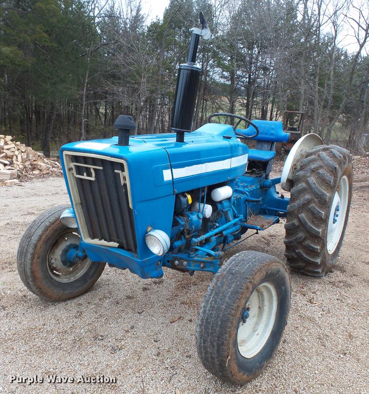 image for item DD2390 Ford 3600 tractor