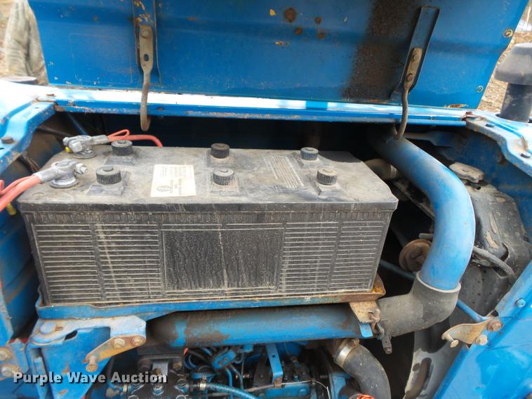 image for item DD2390 Ford 3600 tractor