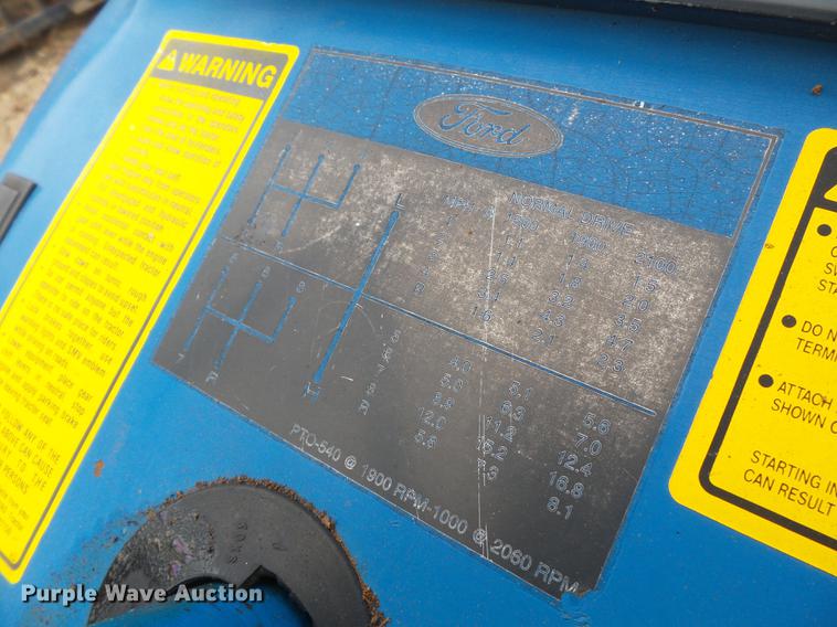 image for item DD2390 Ford 3600 tractor