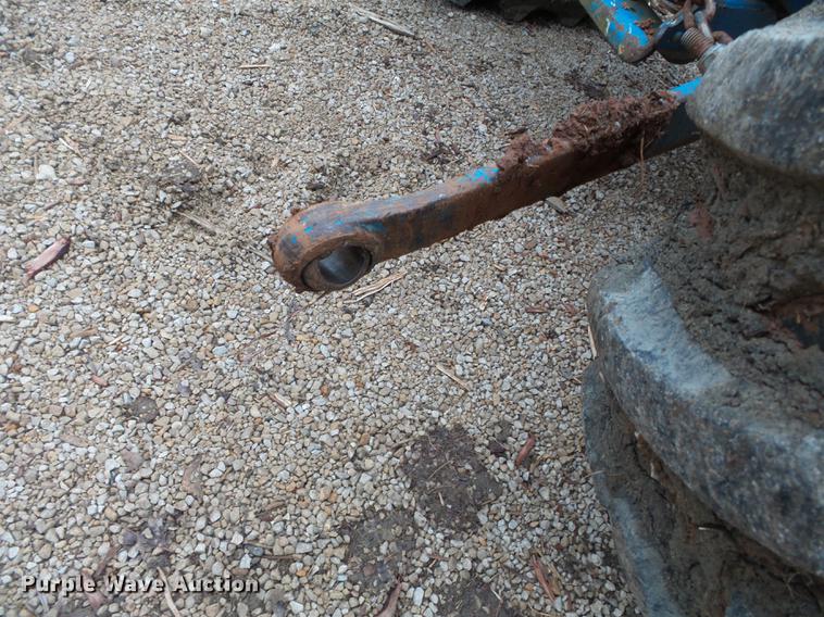 image for item DD2390 Ford 3600 tractor