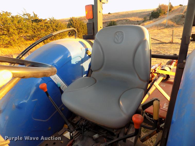image for item DD3521 2008 New Holland TT45A tractor