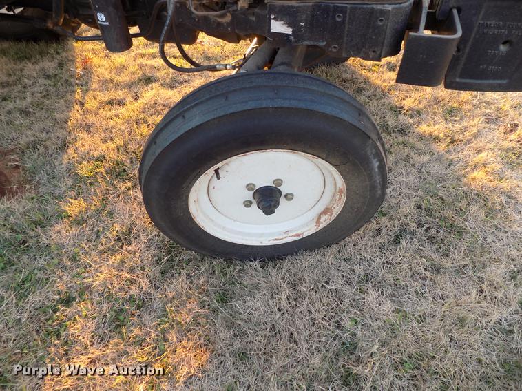 image for item DD3521 2008 New Holland TT45A tractor