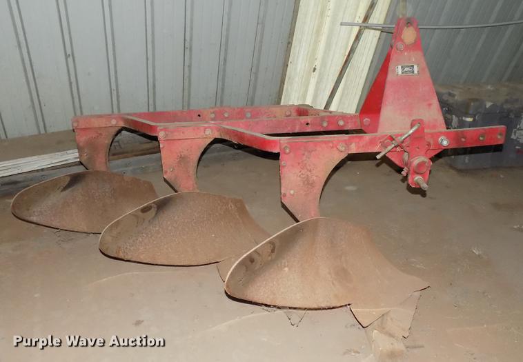 image for item DD3521 2008 New Holland TT45A tractor