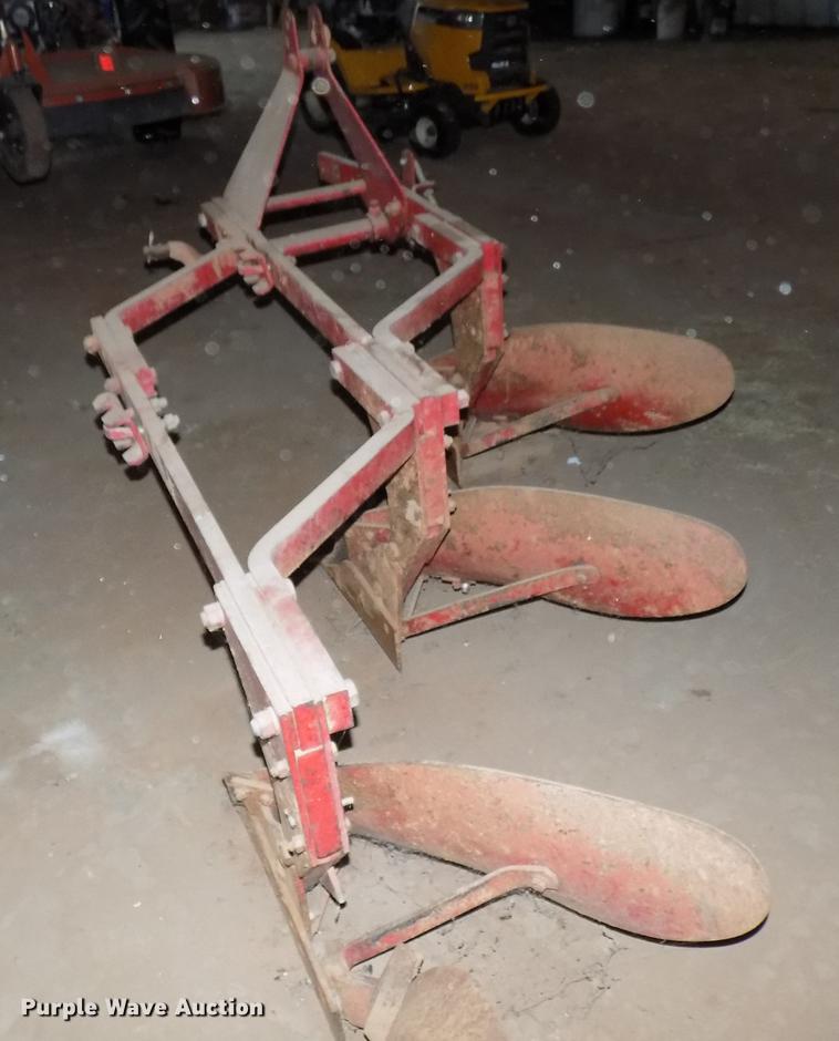 image for item DD3521 2008 New Holland TT45A tractor