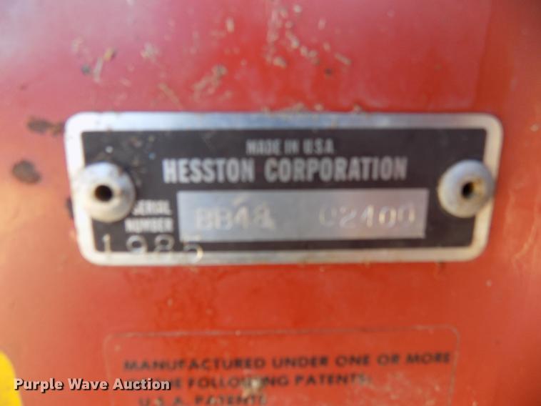 image for item DD3528 1985 Hesston 4800 square baler