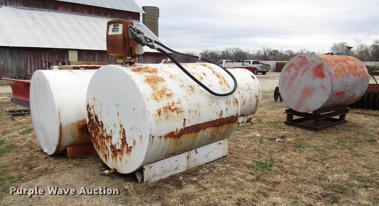 image for item DD3865 (4) single wall fuel tanks