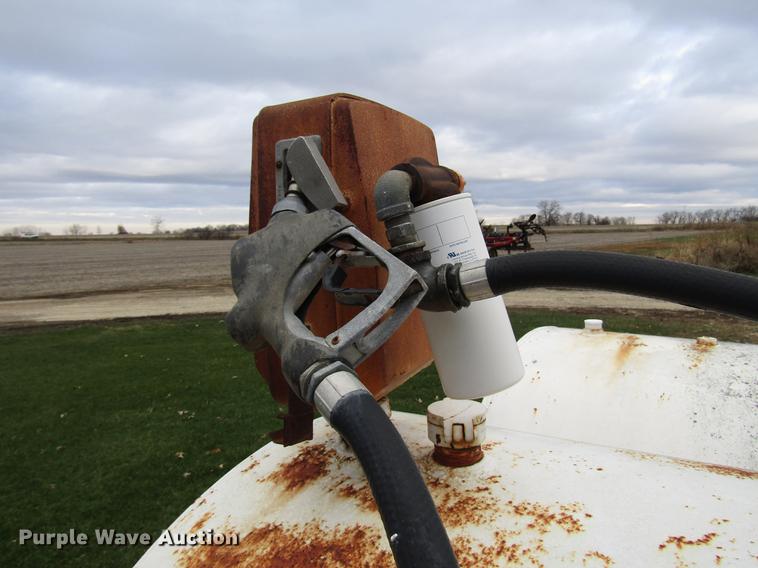 image for item DD3865 (4) single wall fuel tanks