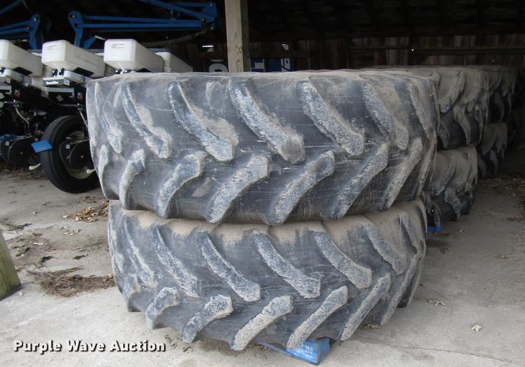 image for item DD3867 (8) Firestone Radial All Traction DT 620/70R42 tires