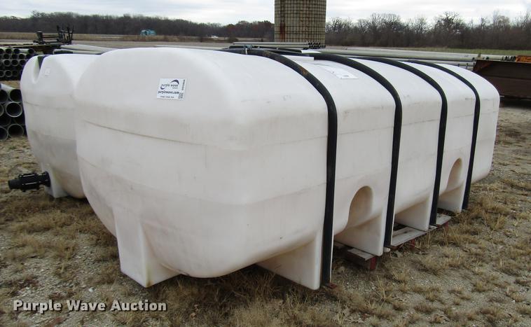 image for item DD3868 (2) poly tanks