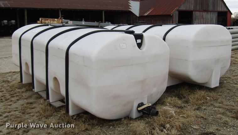 image for item DD3868 (2) poly tanks