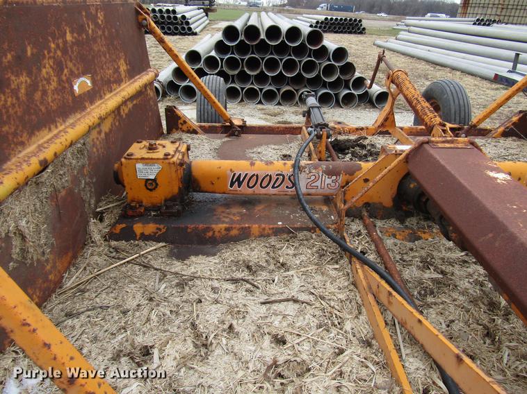 image for item DD3869 Woods 213 rotary mower