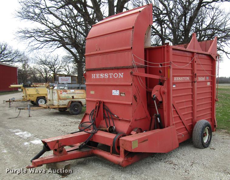 image for item DD3871 Hesston Stackhand 10 bale stacker