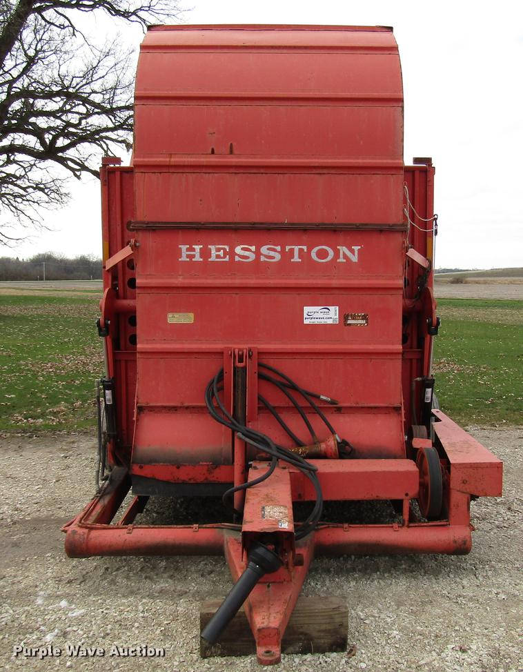image for item DD3871 Hesston Stackhand 10 bale stacker