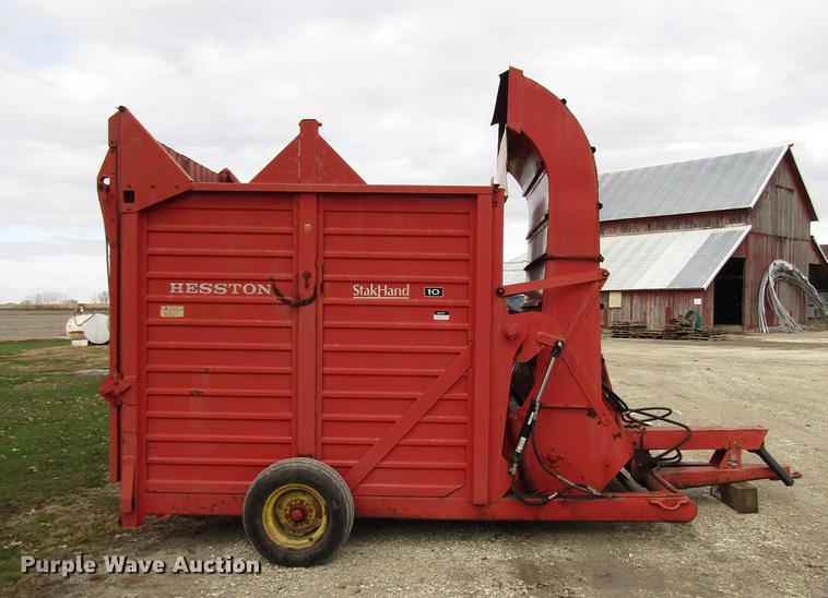 image for item DD3871 Hesston Stackhand 10 bale stacker