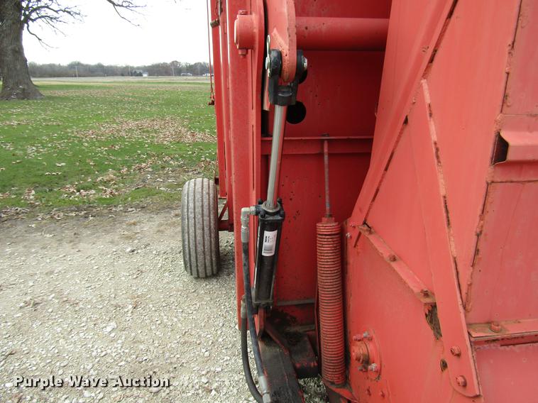 image for item DD3871 Hesston Stackhand 10 bale stacker