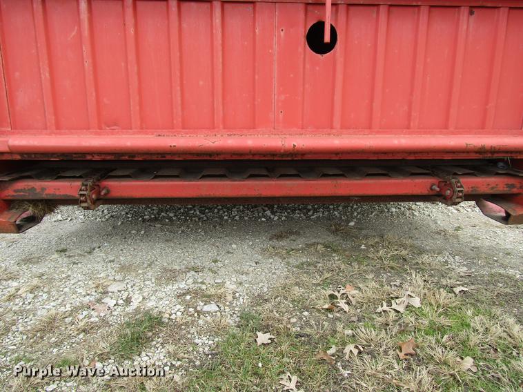 image for item DD3871 Hesston Stackhand 10 bale stacker