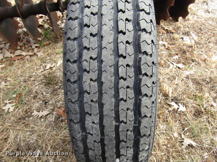 image for item DD3872 International 370 double off-set disk