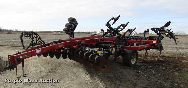 image for item DD3873 2009 Case IH 730C disk ripper