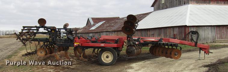 image for item DD3873 2009 Case IH 730C disk ripper