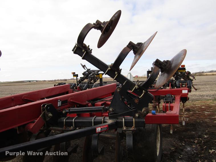 image for item DD3873 2009 Case IH 730C disk ripper
