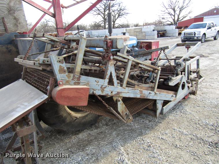 image for item DD3875 Ford 3930 tractor with Texas sod harvester