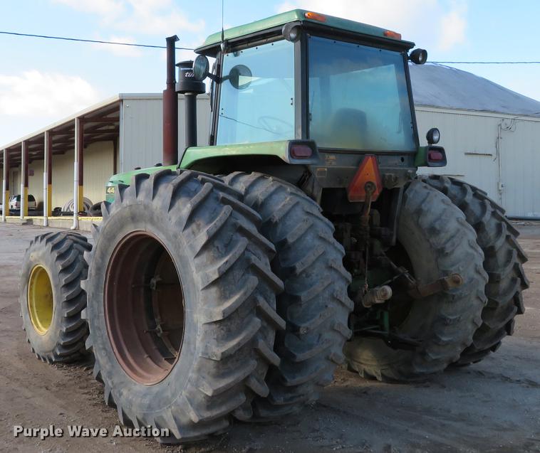 image for item DE5027 1984 John Deere 4450 MFWD tractor