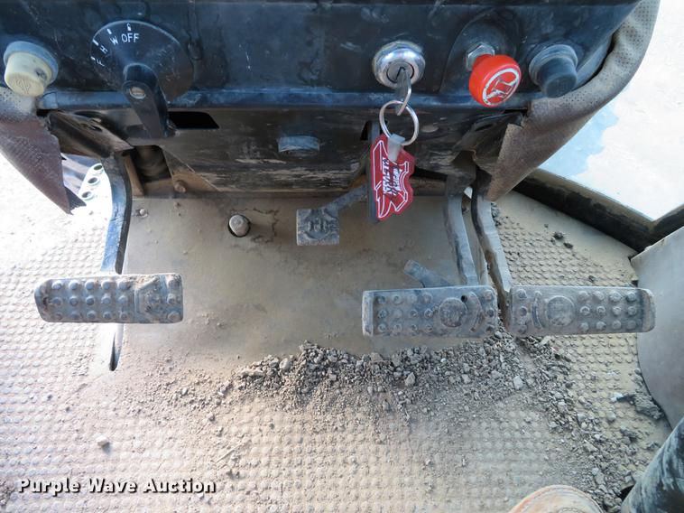 image for item DE5027 1984 John Deere 4450 MFWD tractor