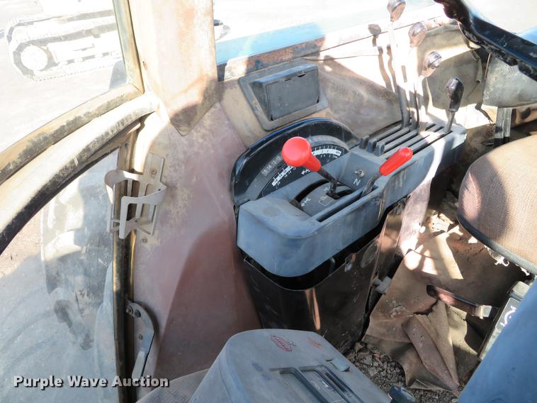 image for item DE5027 1984 John Deere 4450 MFWD tractor