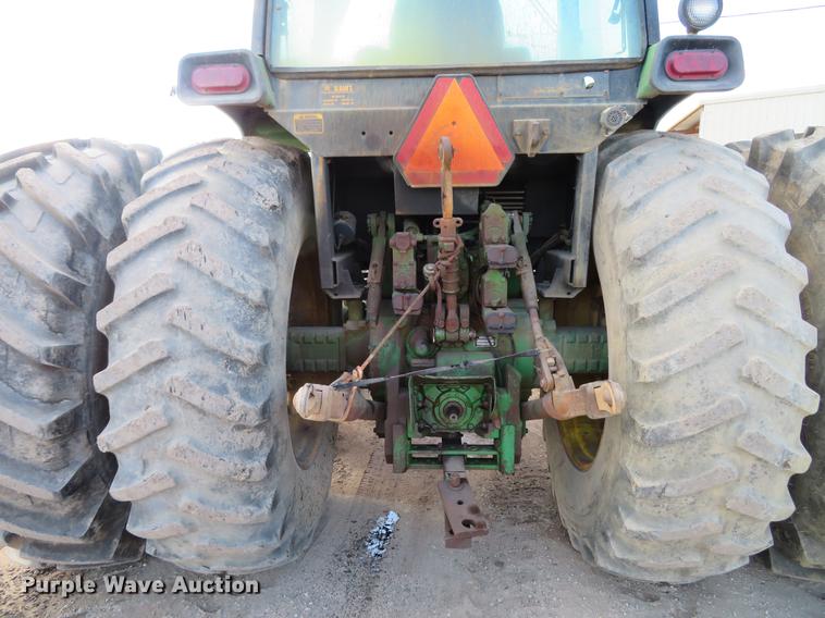 image for item DE5027 1984 John Deere 4450 MFWD tractor