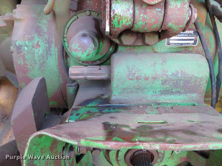 image for item DE5027 1984 John Deere 4450 MFWD tractor