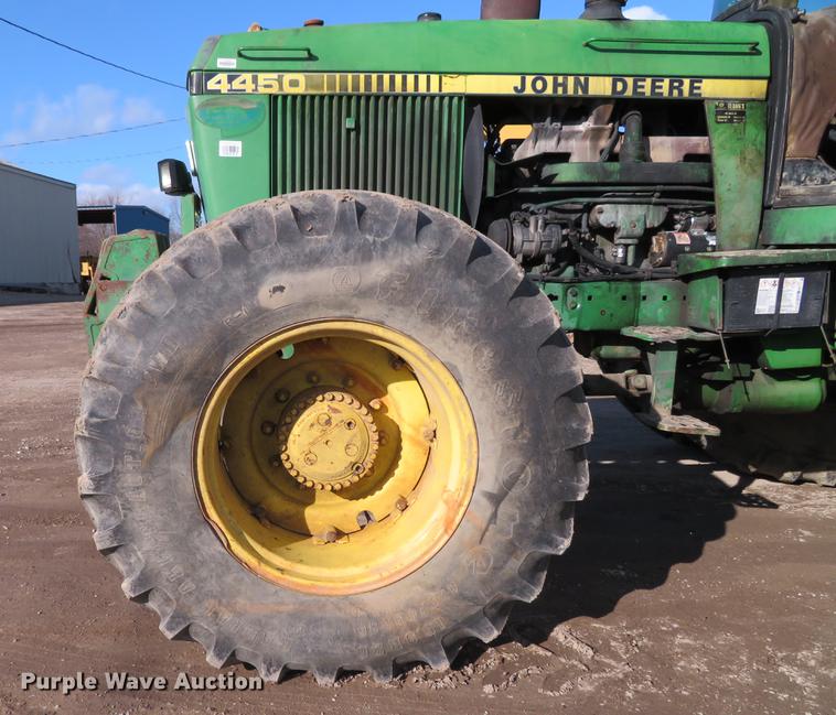 image for item DE5027 1984 John Deere 4450 MFWD tractor