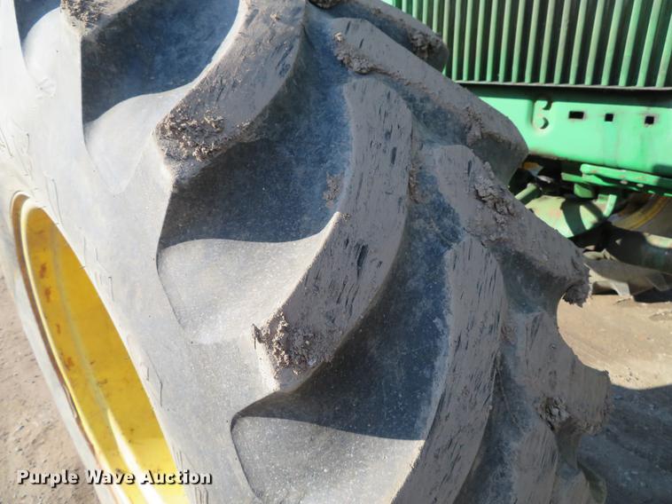 image for item DE5027 1984 John Deere 4450 MFWD tractor