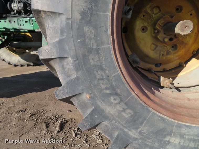 image for item DE5027 1984 John Deere 4450 MFWD tractor