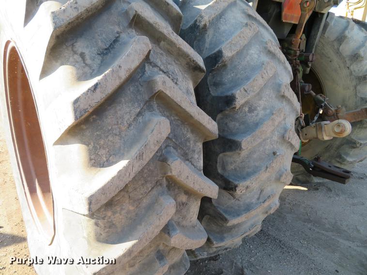 image for item DE5027 1984 John Deere 4450 MFWD tractor