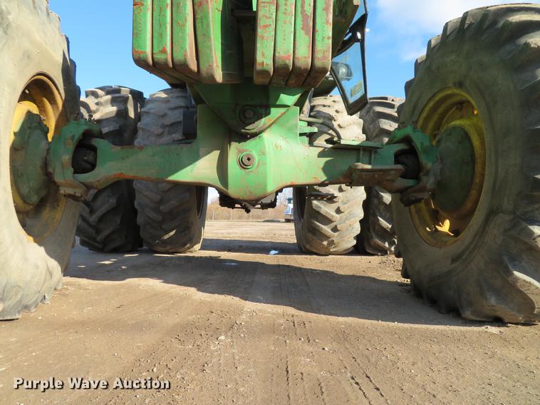 image for item DE5027 1984 John Deere 4450 MFWD tractor