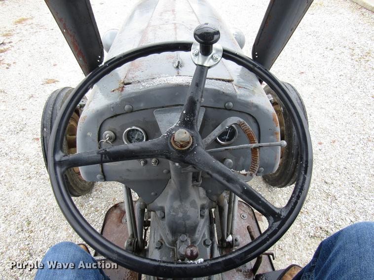 image for item DE5943 Ford 2N tractor