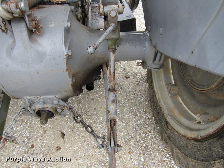 image for item DE5943 Ford 2N tractor