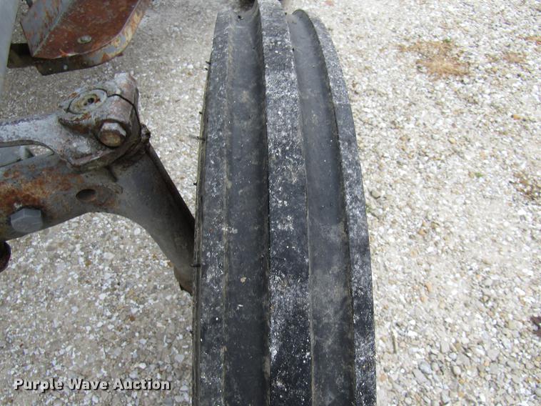 image for item DE5943 Ford 2N tractor