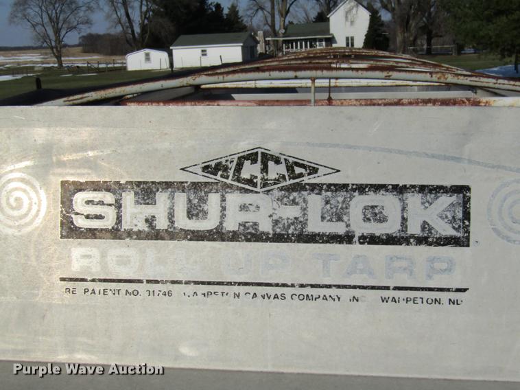 image for item DE5953 1991 Wilson double hopper bottom grain trailer