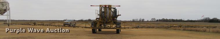 image for item DE6560 2006 Ag-Chem RoGator 874 sprayer