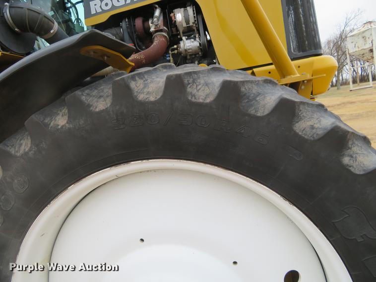 image for item DE6560 2006 Ag-Chem RoGator 874 sprayer