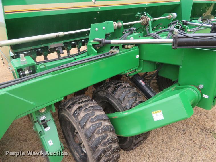 image for item DE6561 Great Plains 3S-3000HD Solid Stand grain drill