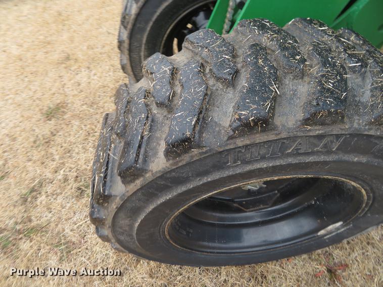 image for item DE6561 Great Plains 3S-3000HD Solid Stand grain drill