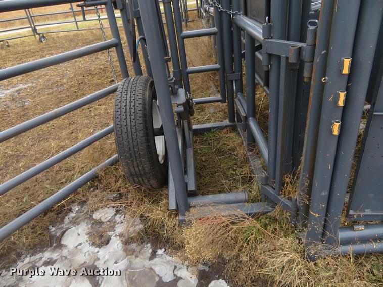 image for item DE6563 Rawhide corral