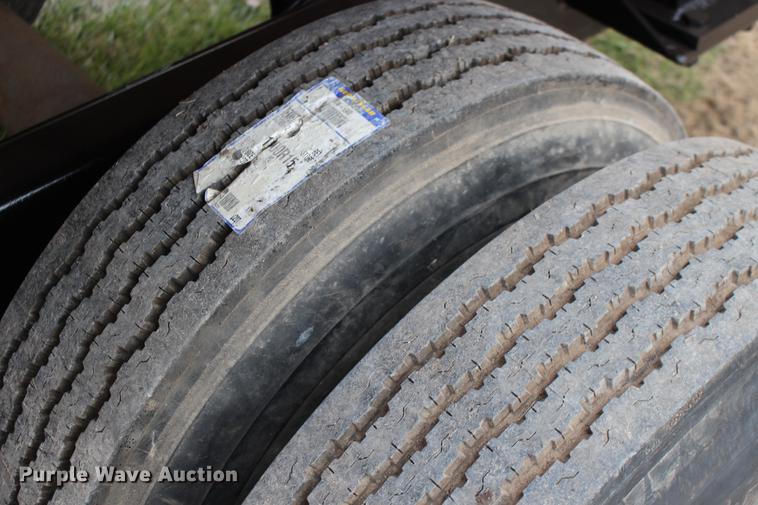 image for item DE6834 RotoMix 524-15B Forage Express feed mixer