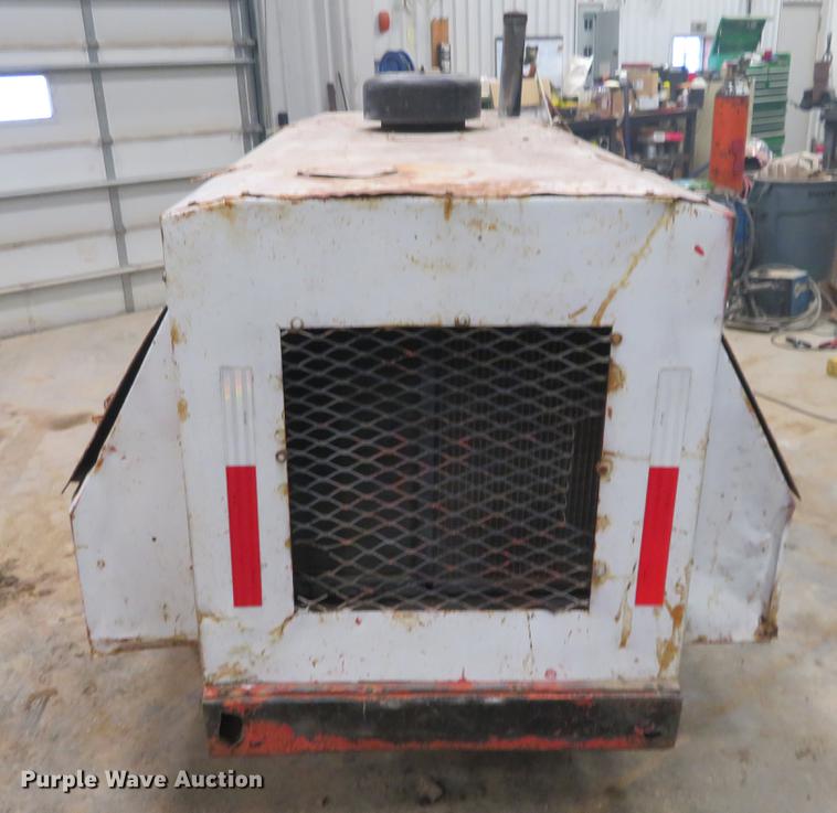 image for item DE8777 Air compressor