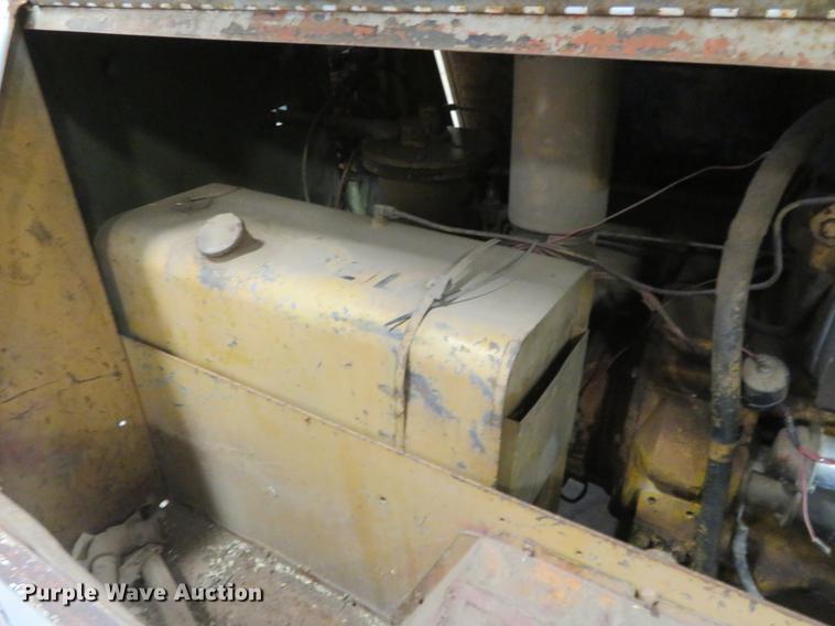 image for item DE8777 Air compressor