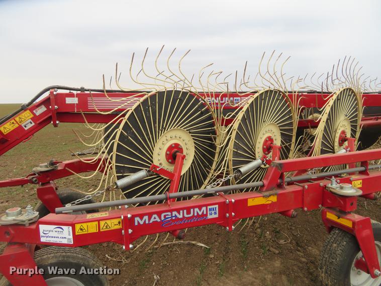 image for item DE8779 Sitrex Magnum MKE16 Evolution hay rake